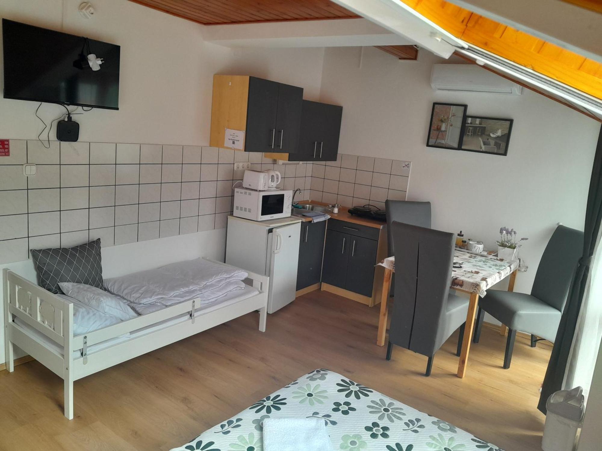 Nyirfa Apartmanhaz Zalakaros Exteriér fotografie
